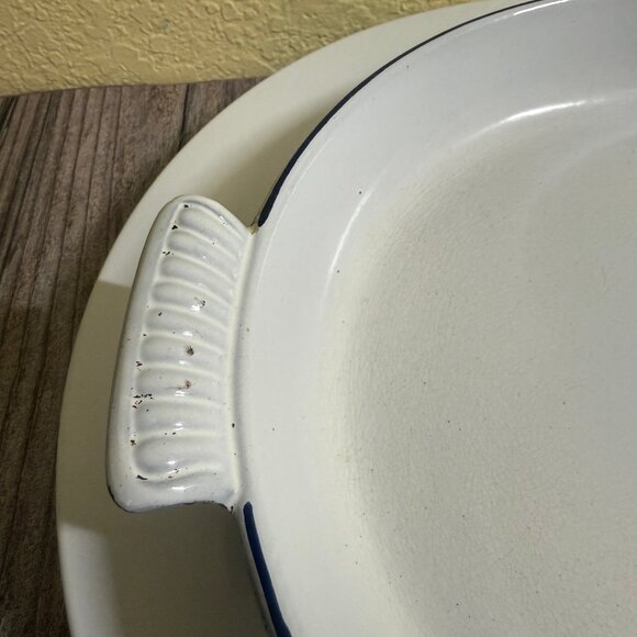 Vintage DRU Holland Blue Tulips Enameled Round Baking Dish Rare #25 w2 Handles - Picture 3 of 9